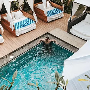 De Olas Padang Padang Bali Guest house